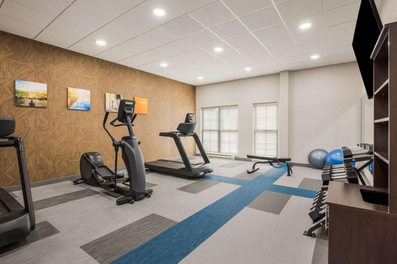 Mainstay Suites Gaylord Eksteriør bilde