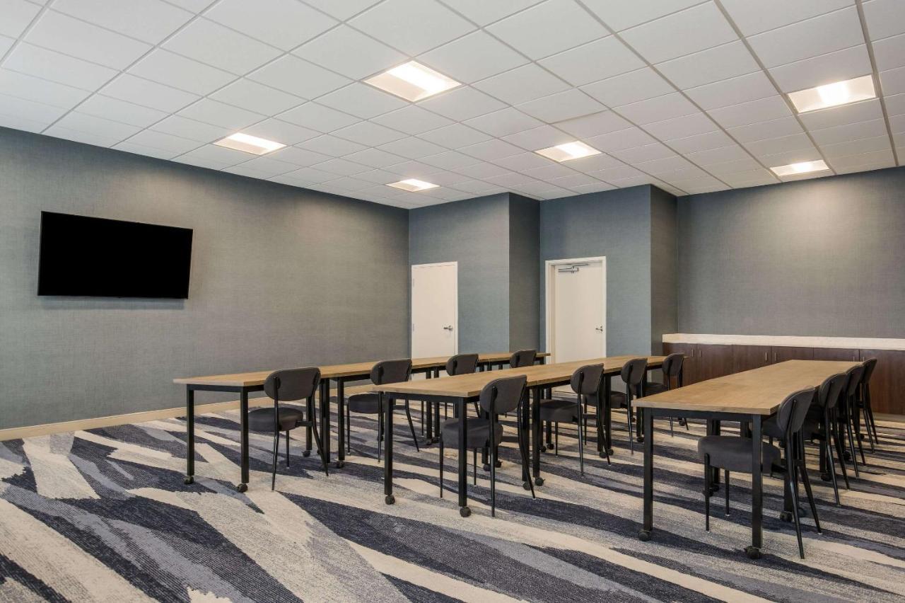 Mainstay Suites Gaylord Eksteriør bilde